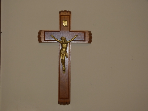 Crucifix Sick Call Set - Hangs on the wall.