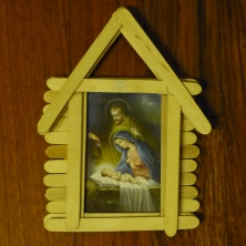 Wooden Nativity Scene Christmas Tree Decorating Ideas