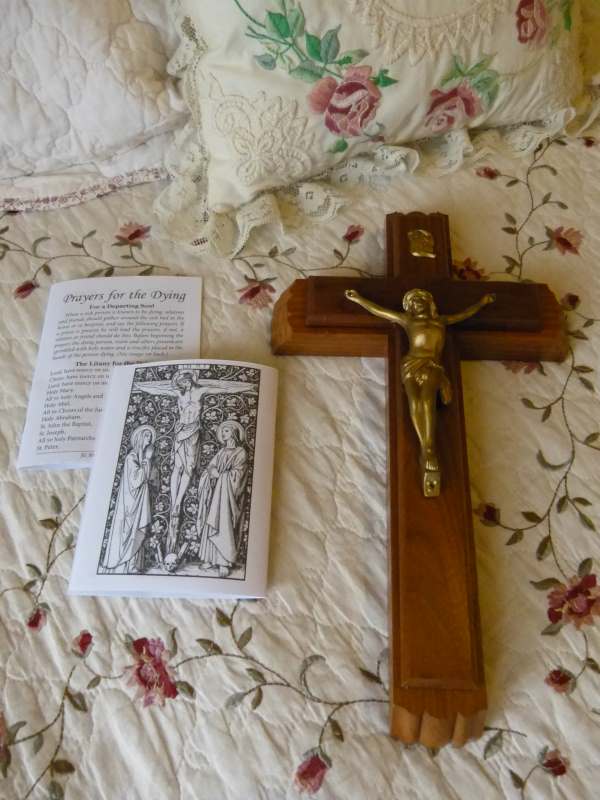 Printable Prayers For The Dying Catholic - Crucifix Sick Call Set for Extreme Unction.