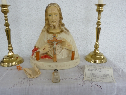 Sacred Heart Sick Call Set - Arranged for Extreme Unction
